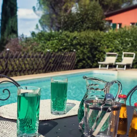 Country house Nuba, Residenza Di Charme Con Terrazza Panoramica Privata, Camino A Legna,jacuzzi, Ogni Comfort In Campagna E A Solo 5 Minuti Dal Cuore Del Centro Storico Di Perugia